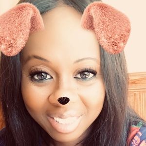 Meet your Posher, Carita